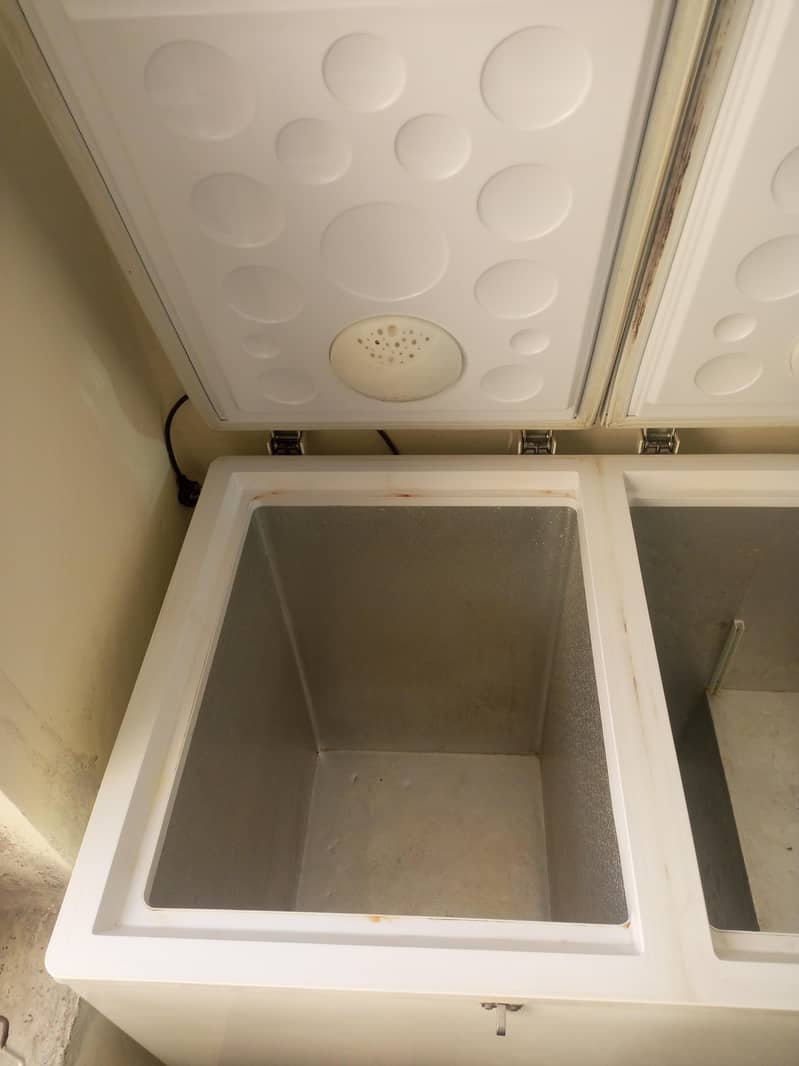 deep freezer 1
