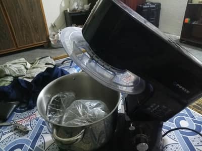Dough maker
