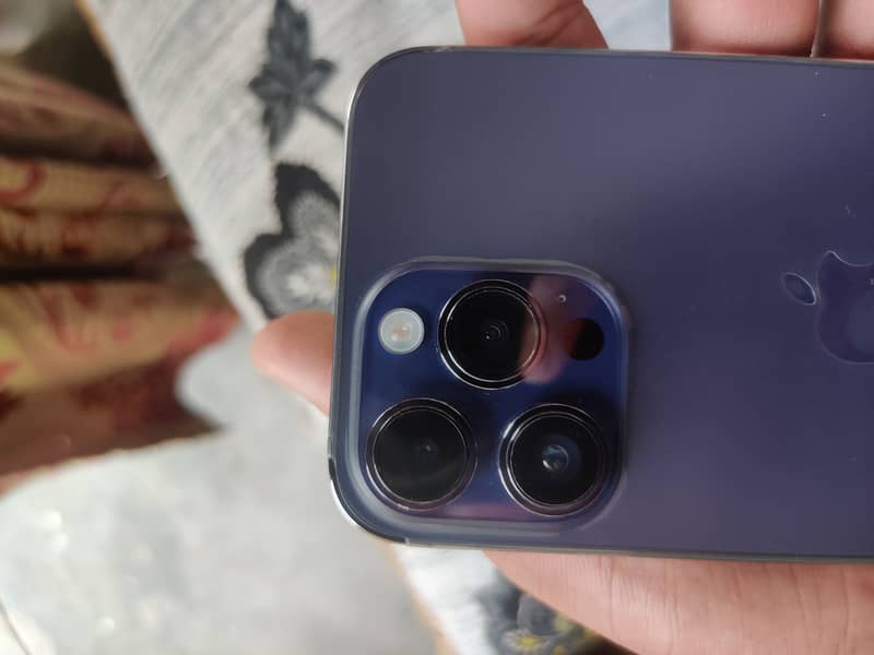 Apple iPhone 14 Pro Max 3
