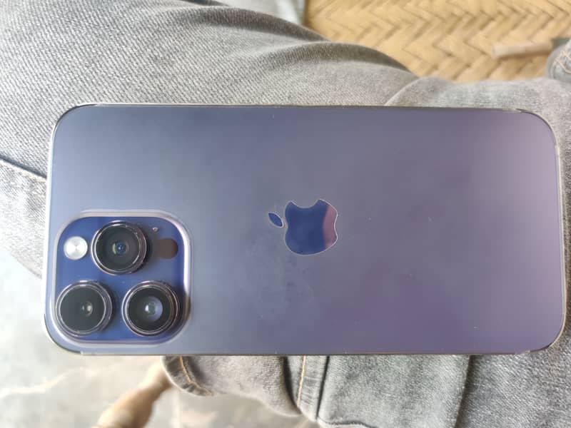 Apple iPhone 14 Pro Max 7