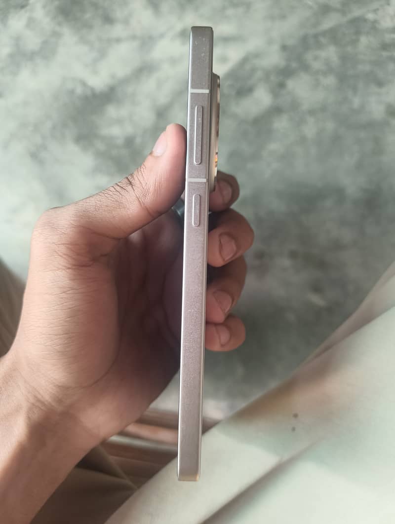 One Plus 13R 1