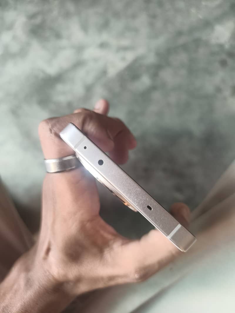 One Plus 13R 5