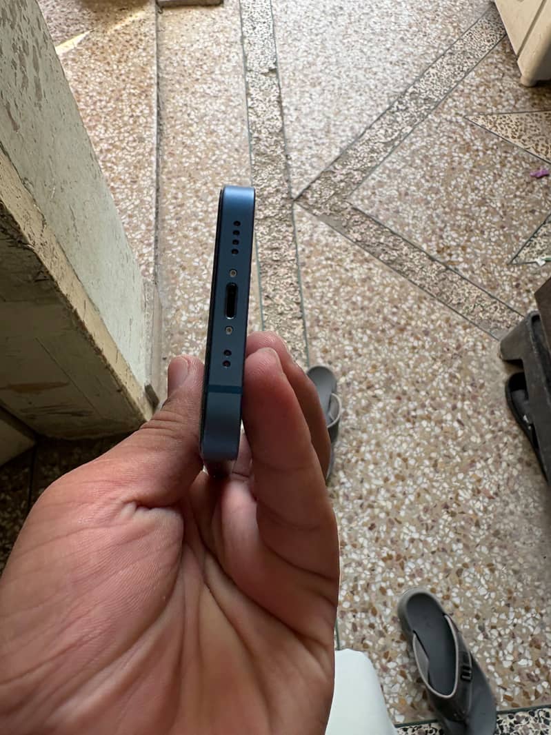 iPhone 13 mini 3
