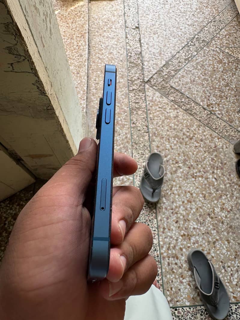 iPhone 13 mini 5