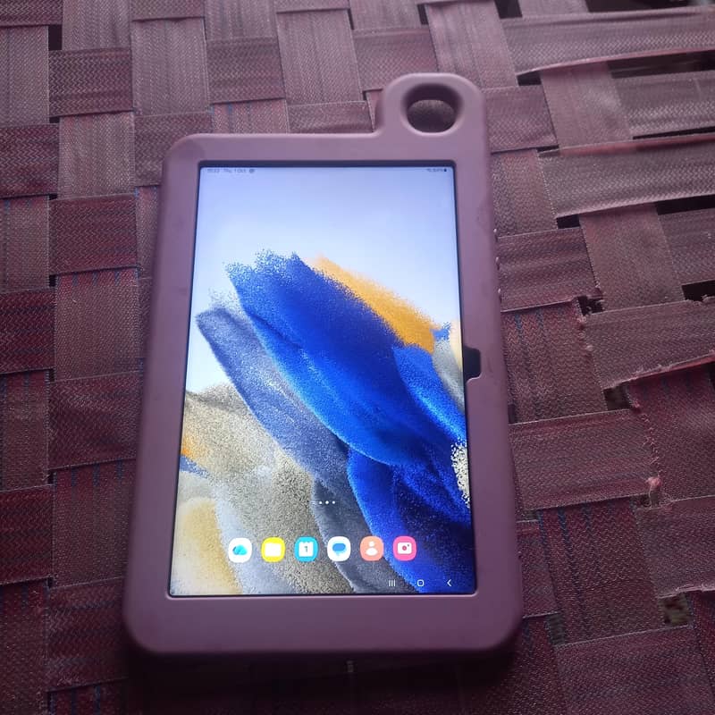 Galaxy tab A8 0