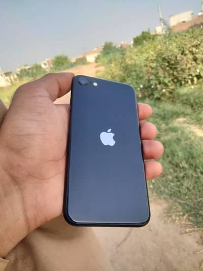 iPhone SE 2020 64GB — Non-PTA — Black