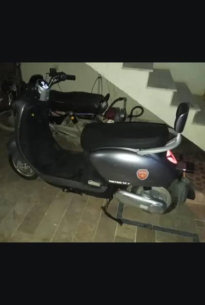 scooty