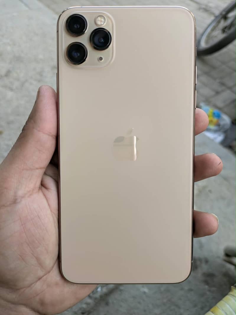 Apple iPhone 11 Pro Max 0