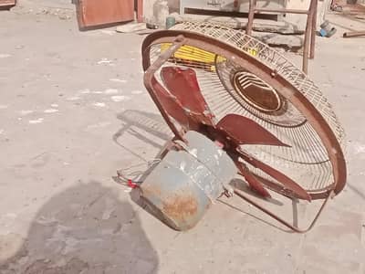 fan chalta hai all ok ha condition 10/7 ha