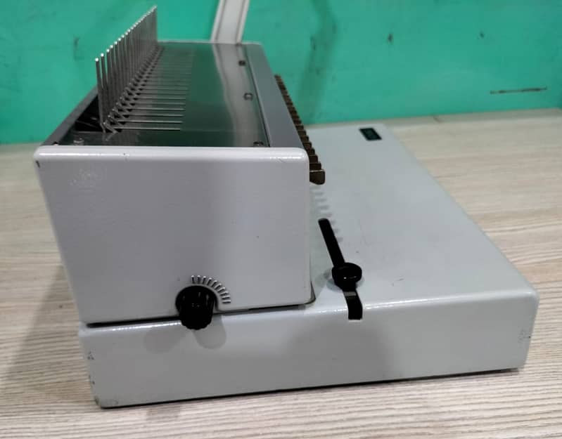 ibico Spiral Binding Machine 4