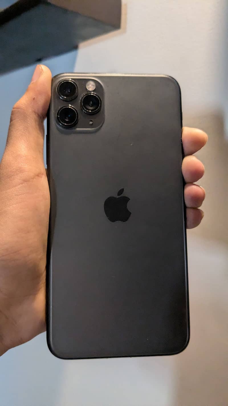 Apple iPhone 11 Pro Max 0