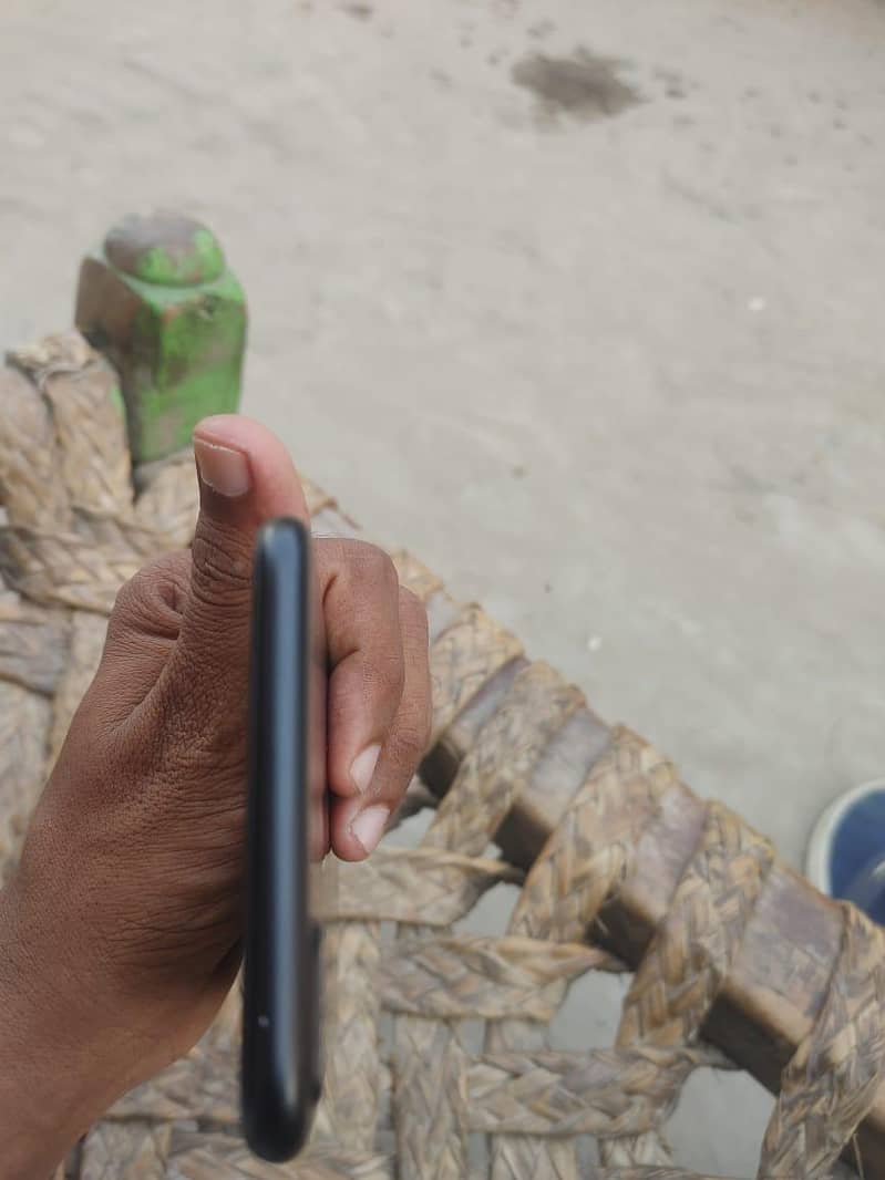 Apple iPhone 7 Plus 2
