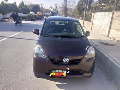 Daihatsu Mira 2012