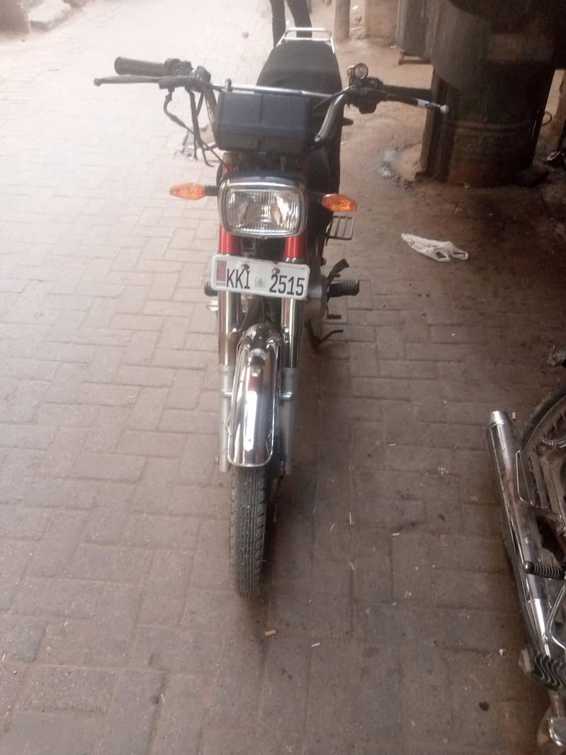 unique 125 0