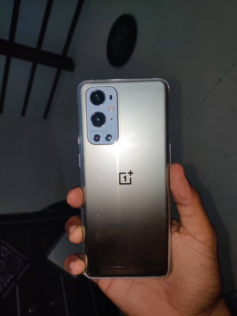 One Plus 9 Pro 3