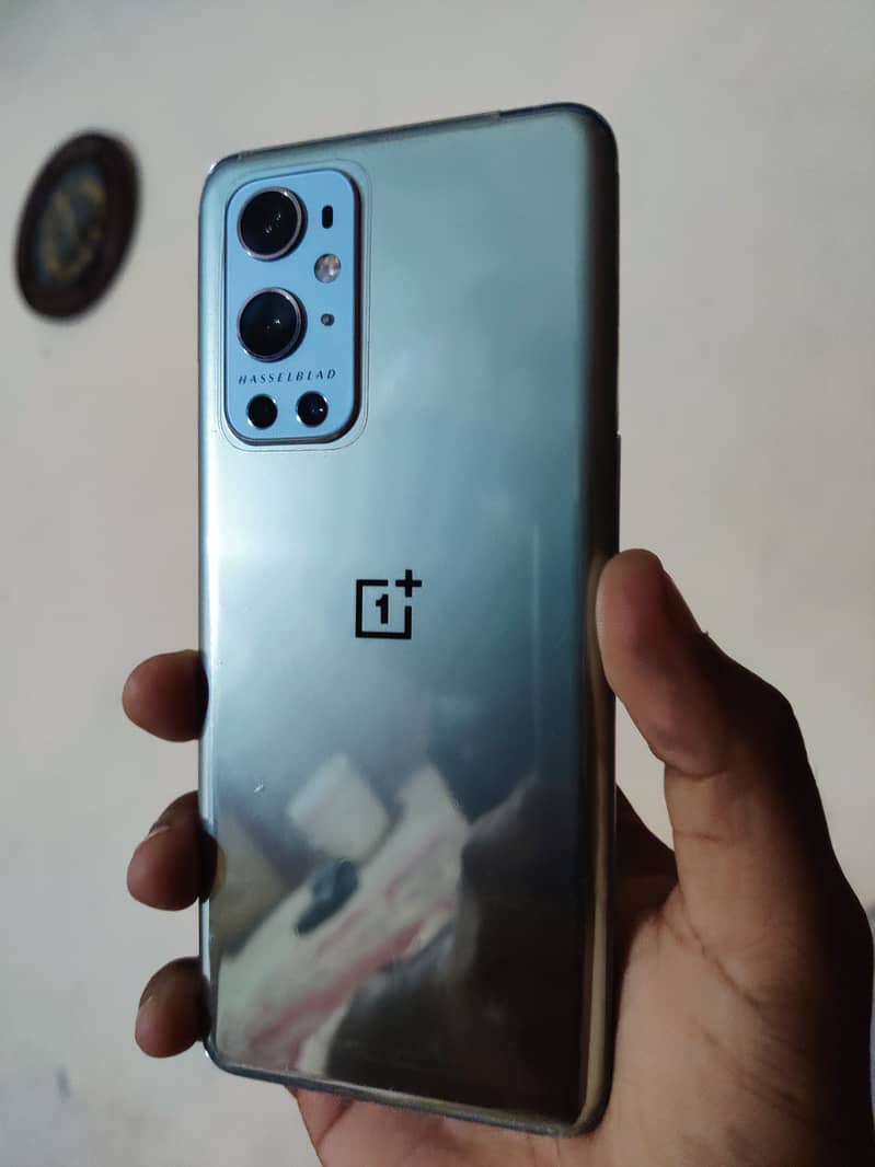 One Plus 9 Pro 4