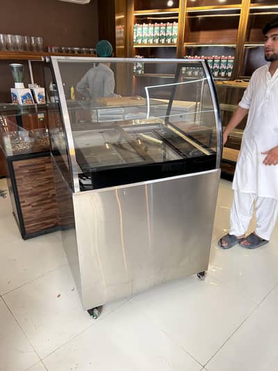 Brand New Ice Cream Freezer – Commercial Deep Freezer