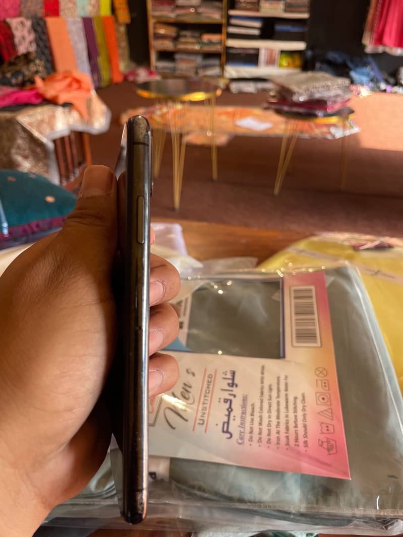 Apple iPhone XS 2