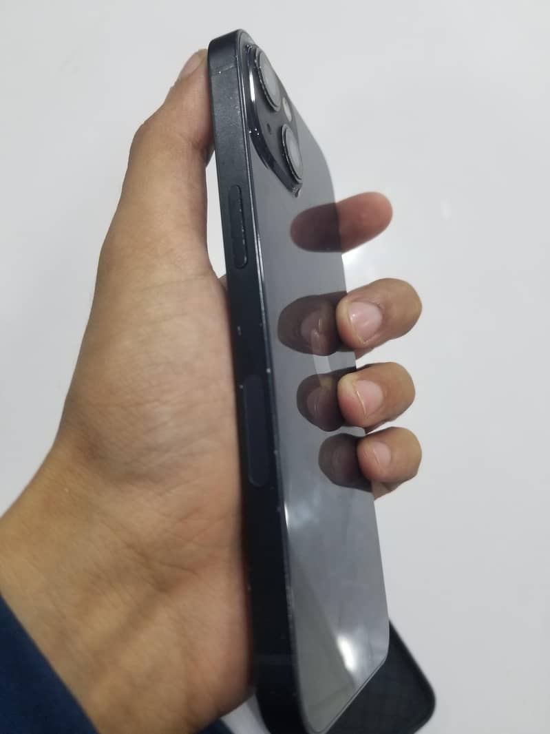 iPhone 13 jv 3