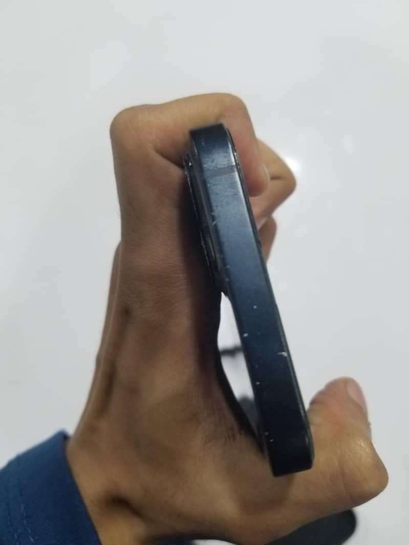 iPhone 13 jv 5