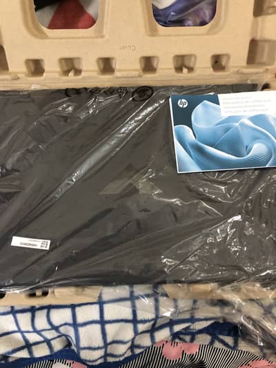 HP VICTUS ALMOST NEW RTX 4050