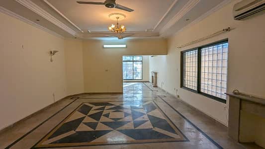 FOR SALE 533 Sq Yrd Renovated Double Storey House CDA Transfer F_8/1