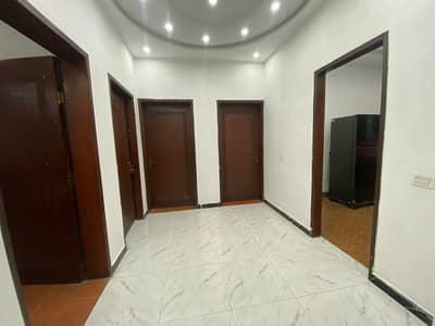 1 Kanal Lower Portion for Rent in Valencia Town Prime Family Location | 3 Beds | Gas | Car Parking