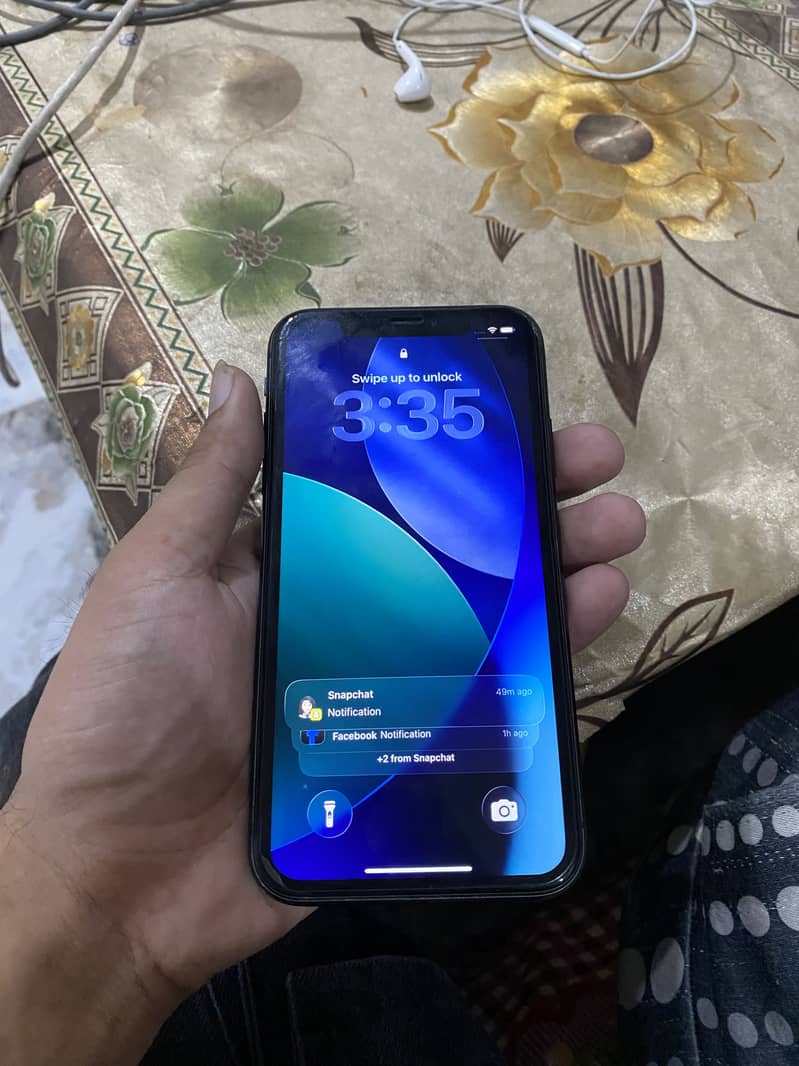 Apple iPhone 11 1