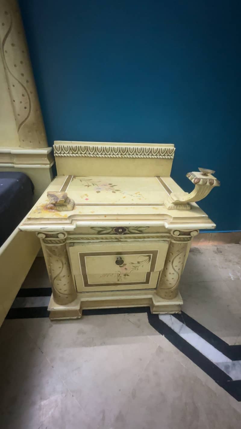 King bed set , cupboard 2