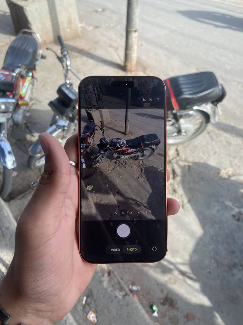 Apple iPhone 17 Pro Max 8