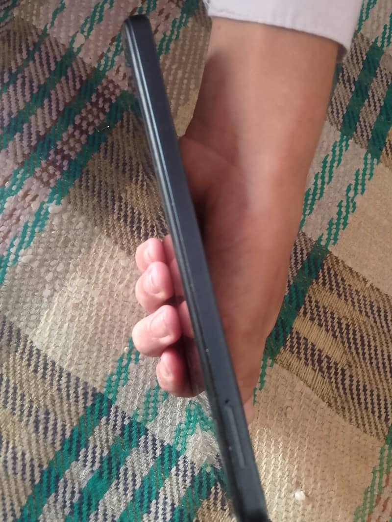Tecno Spark 10 4