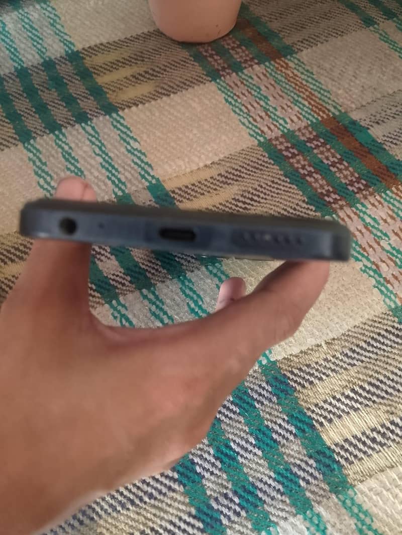 Tecno Spark 10 6