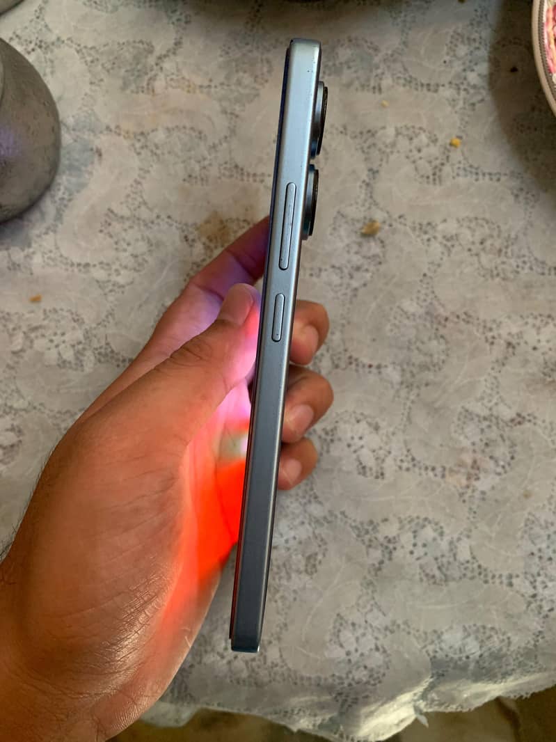 Xiaomi Redmi Note 13 2