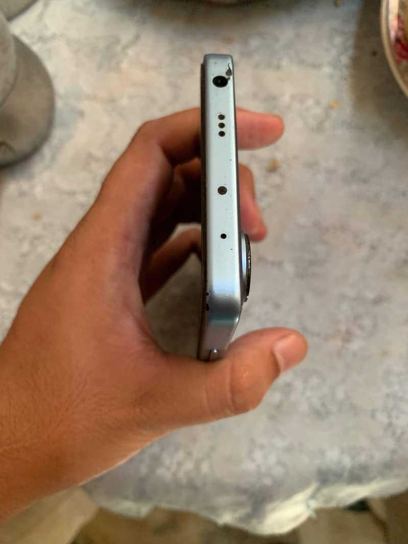 Xiaomi Redmi Note 13 4
