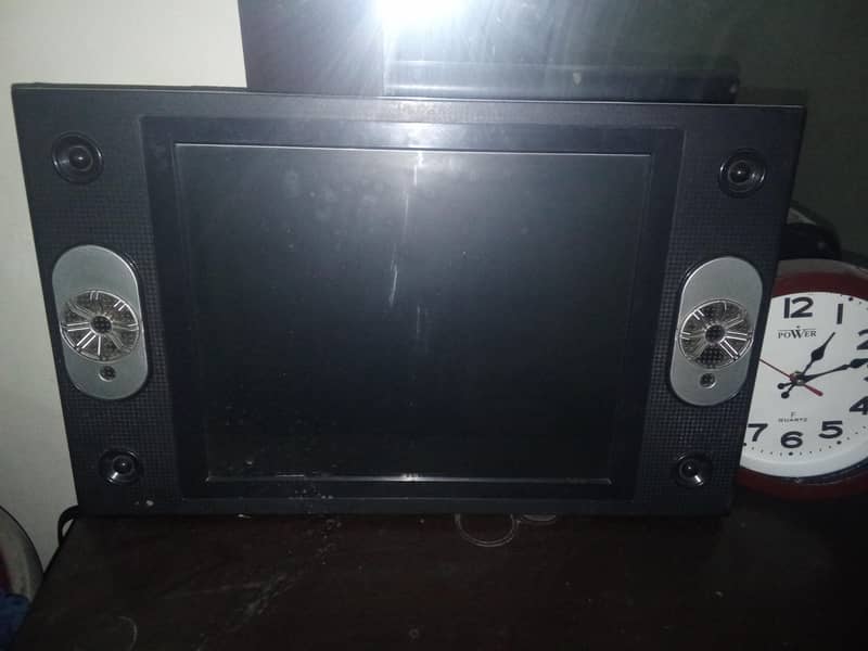 LCD tv normal  17 inch 0