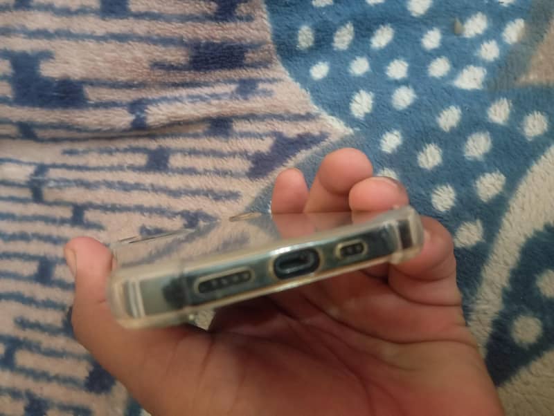 Apple iPhone 12 1