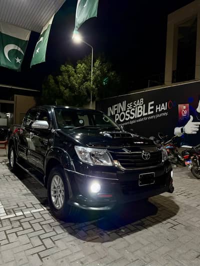 Toyota Hilux 2012