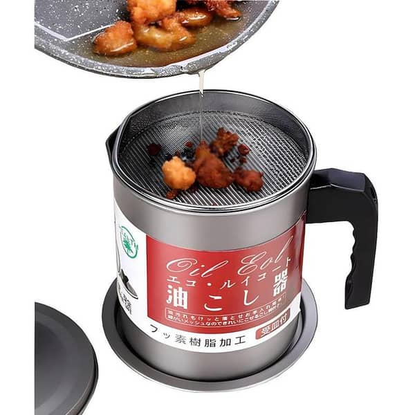 SP Dealz 1.4L Oil Filter Container with Strainer – Cooking Oil Storage Can with Lid & Leak-Proof Plate, Kitchen Grease Catcher & Reusable Frying Oil Filter