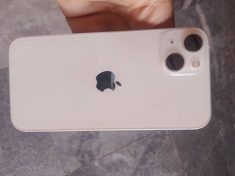 Apple iPhone 13 6