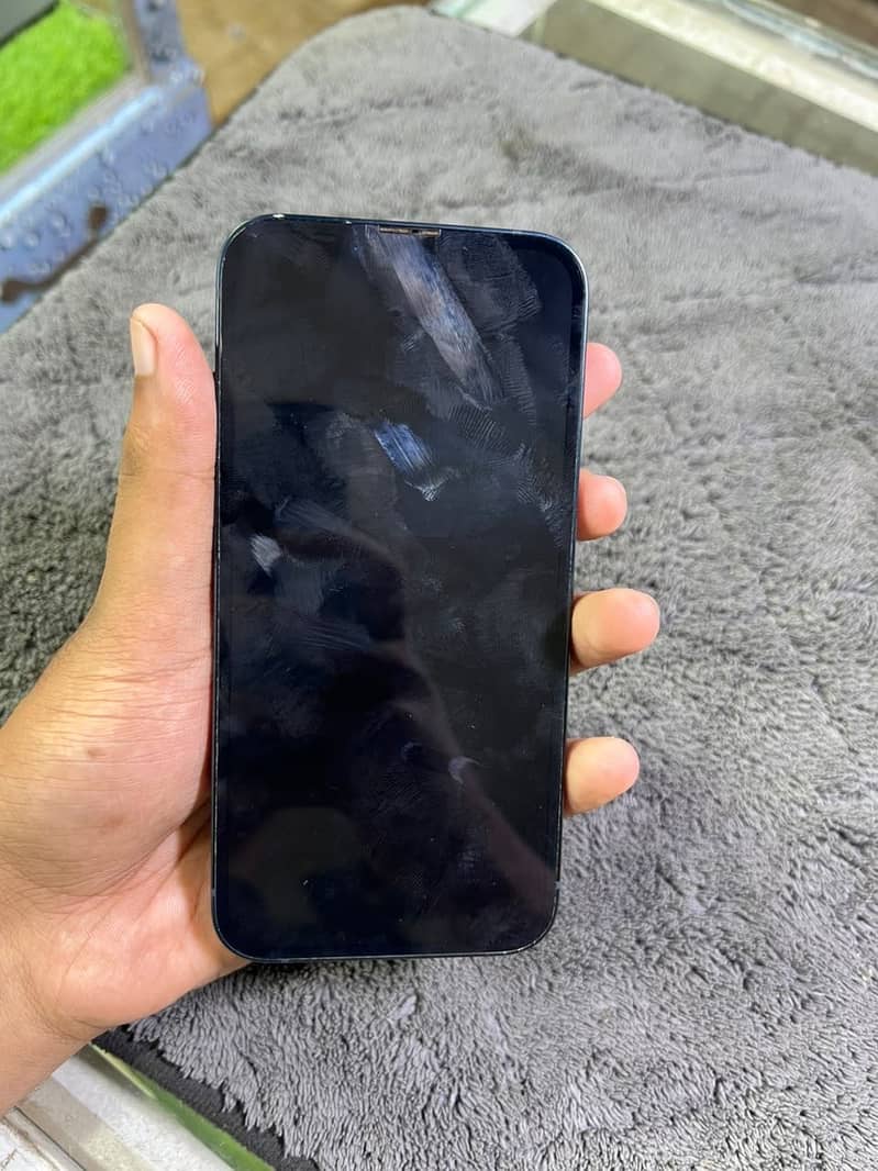 Apple iPhone 14 2