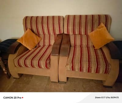 5 Seater sofa with Table