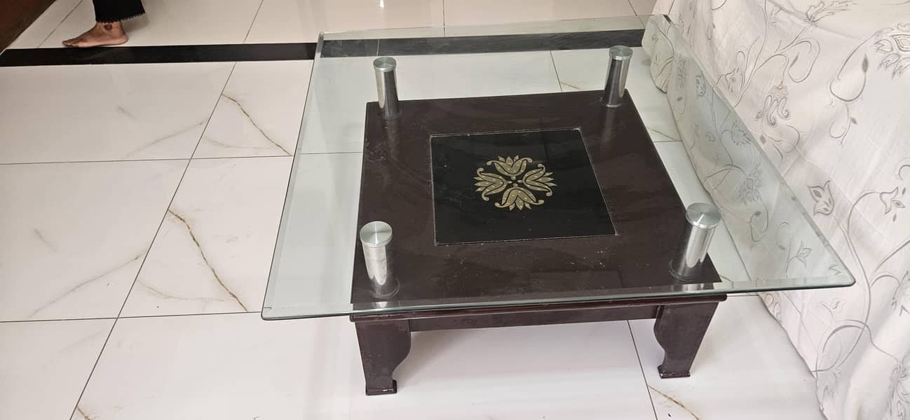 center table 0
