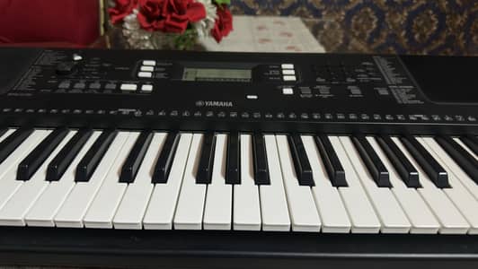 Yamaha PSR-E363 Digital Keyboard