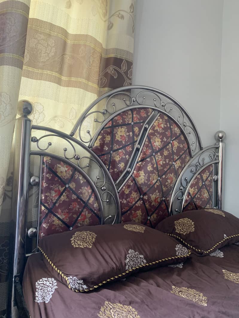 Double bed 1