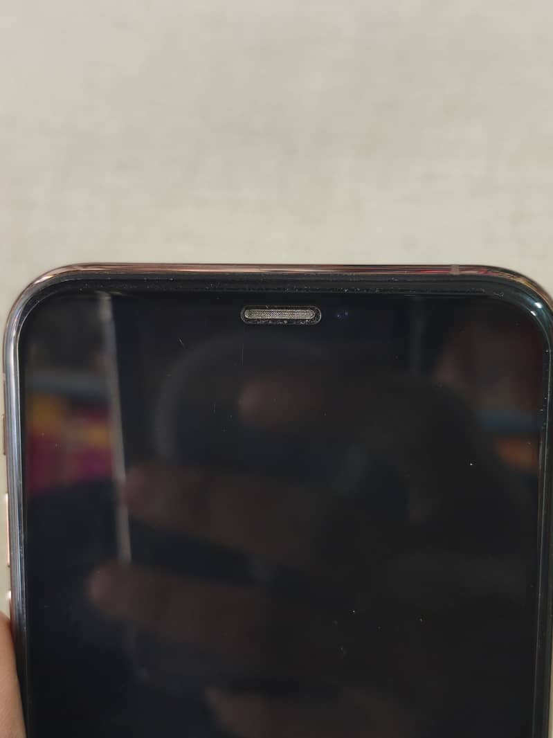 Apple iPhone XS 6