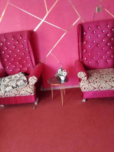 red n golden 5 setr sofa set
