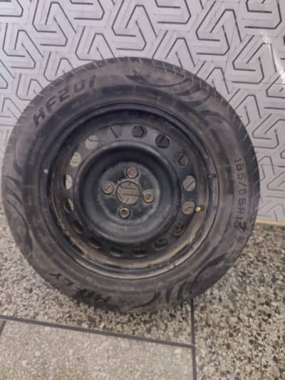 rim + tyres  15 number