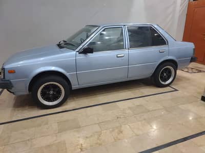 Nissan Sunny 1985