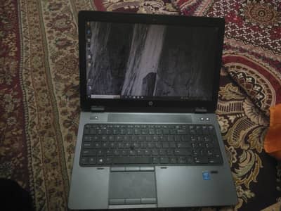 HP laptop zbook core i7 8gb ram 10/10 condition korangi