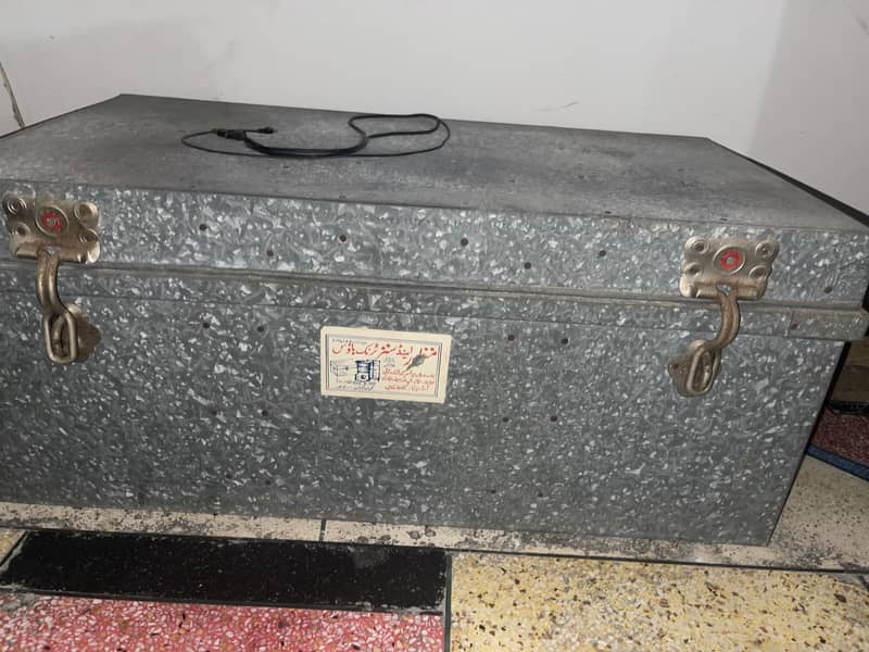 Peti trunk 8